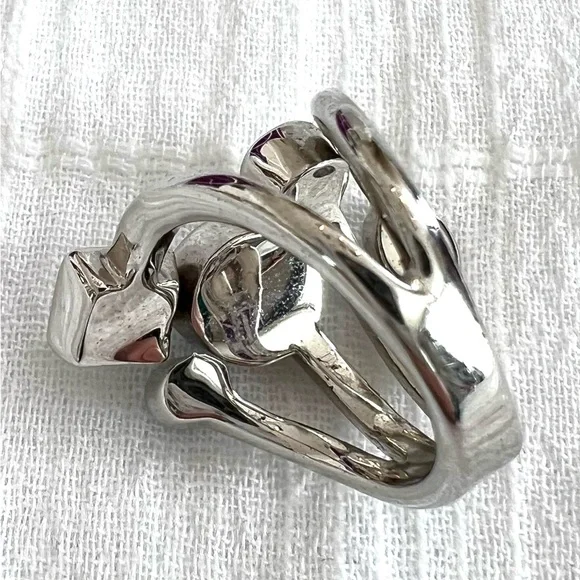 Lia sophia Sz 7 “Comet” ring, cut crystals and glass pearls, silver tone. EUC - Picture 9 of 13